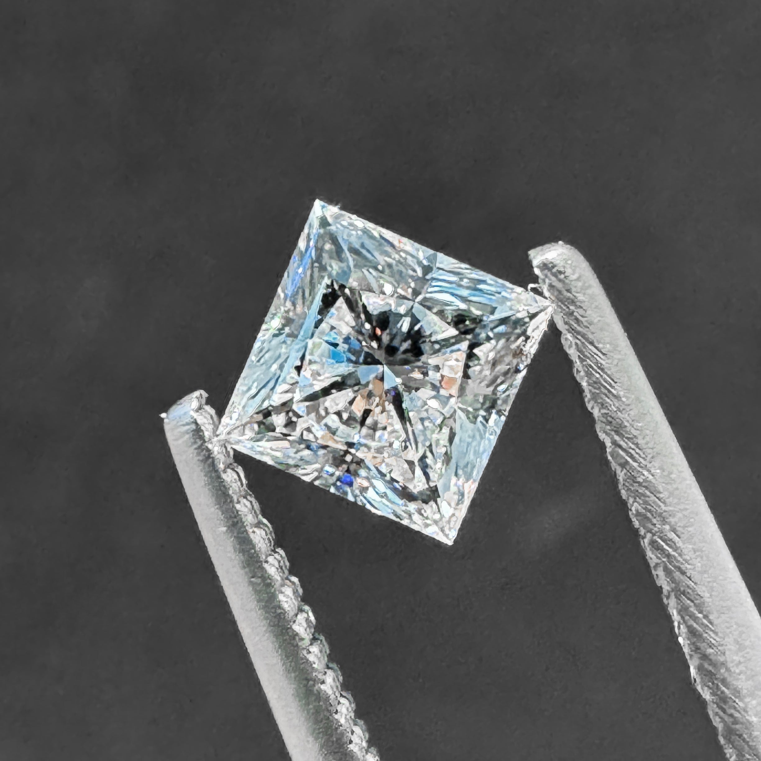 76 Princess Diamond – House of Diamonds Hawaii