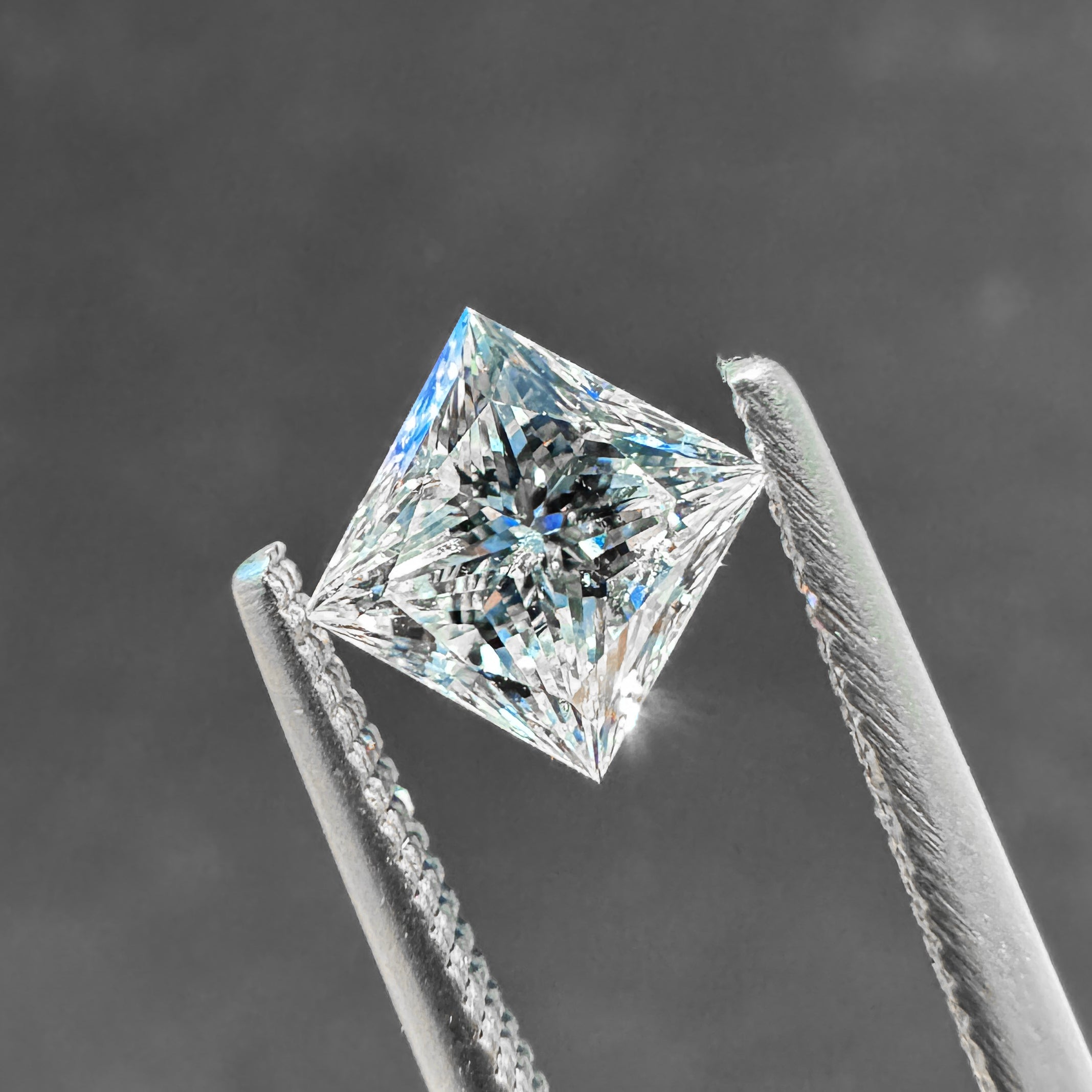 1.01 Princess Diamond – House of Diamonds Hawaii