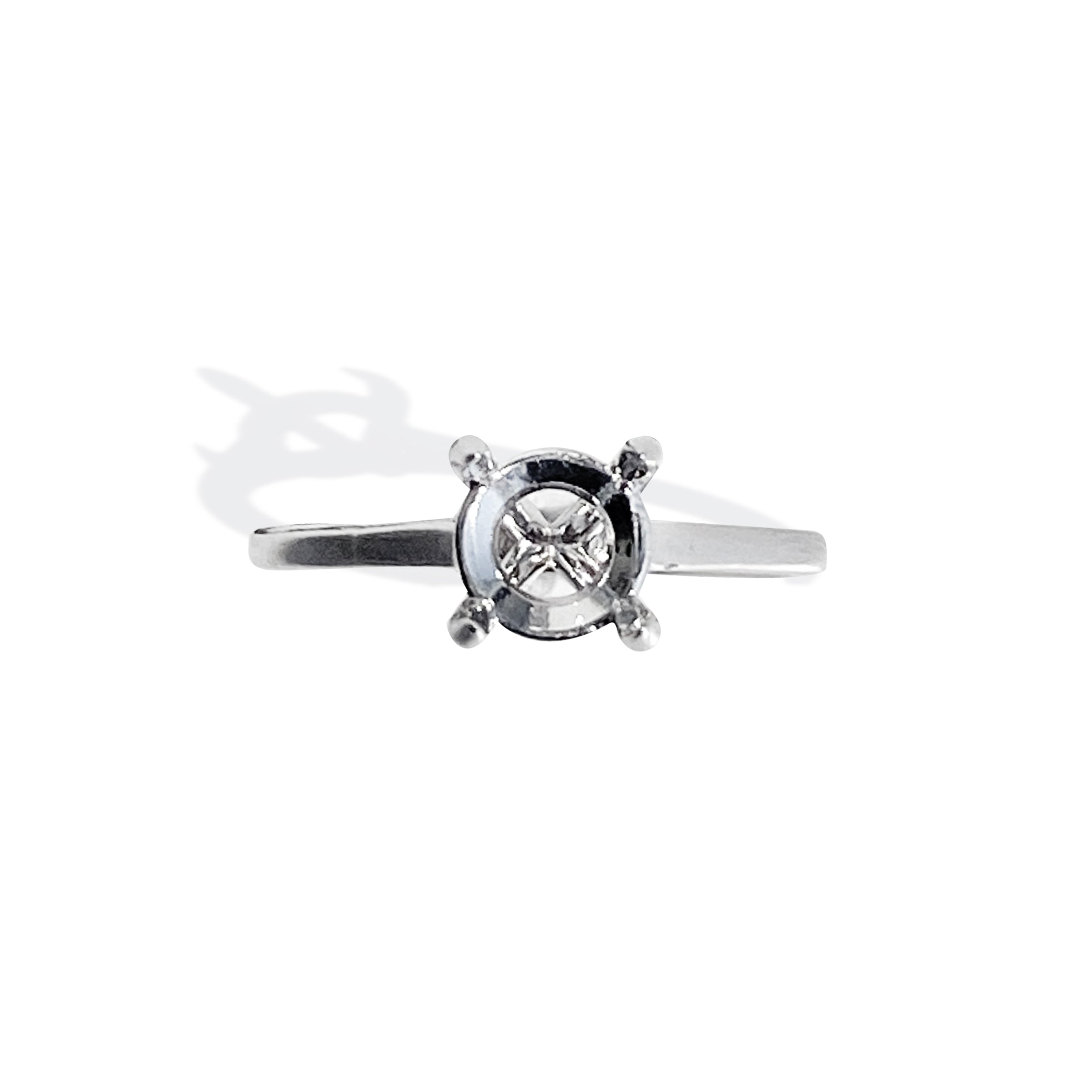 4-Prong Solitaire Diamond Setting