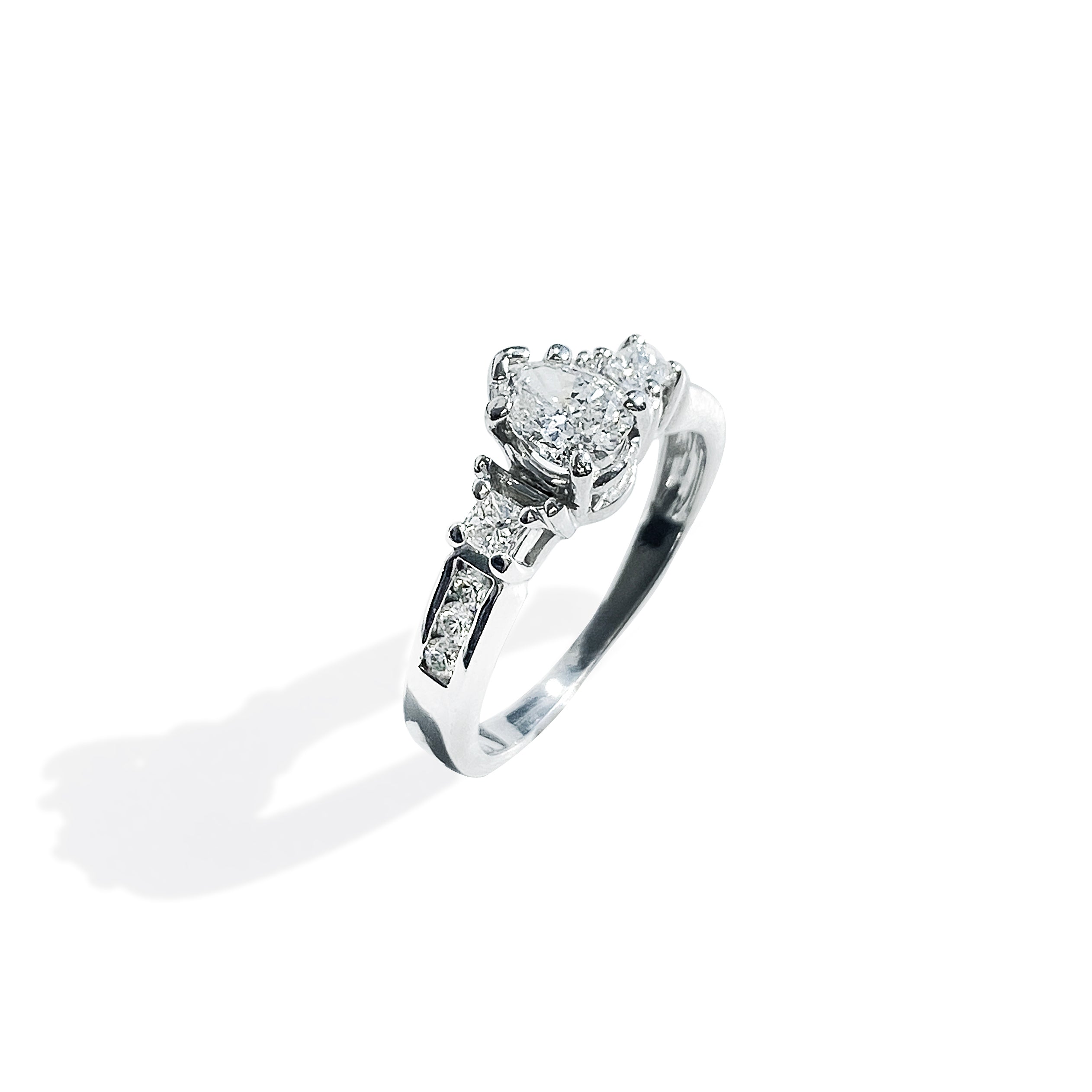 Pear-Shape Diamond Ring with side stones