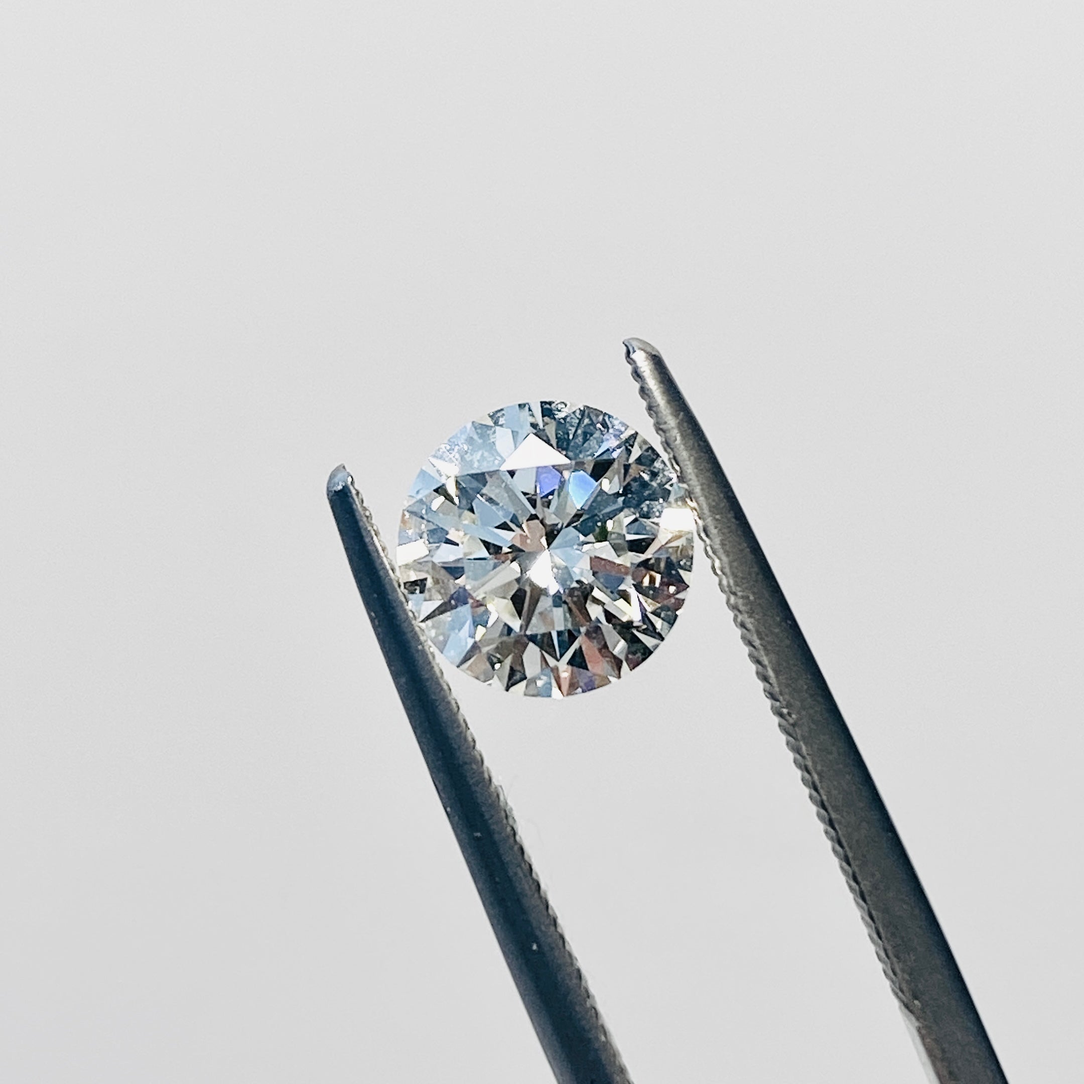 1.72 Round Brilliant G VVS1 Lab Grown Diamond