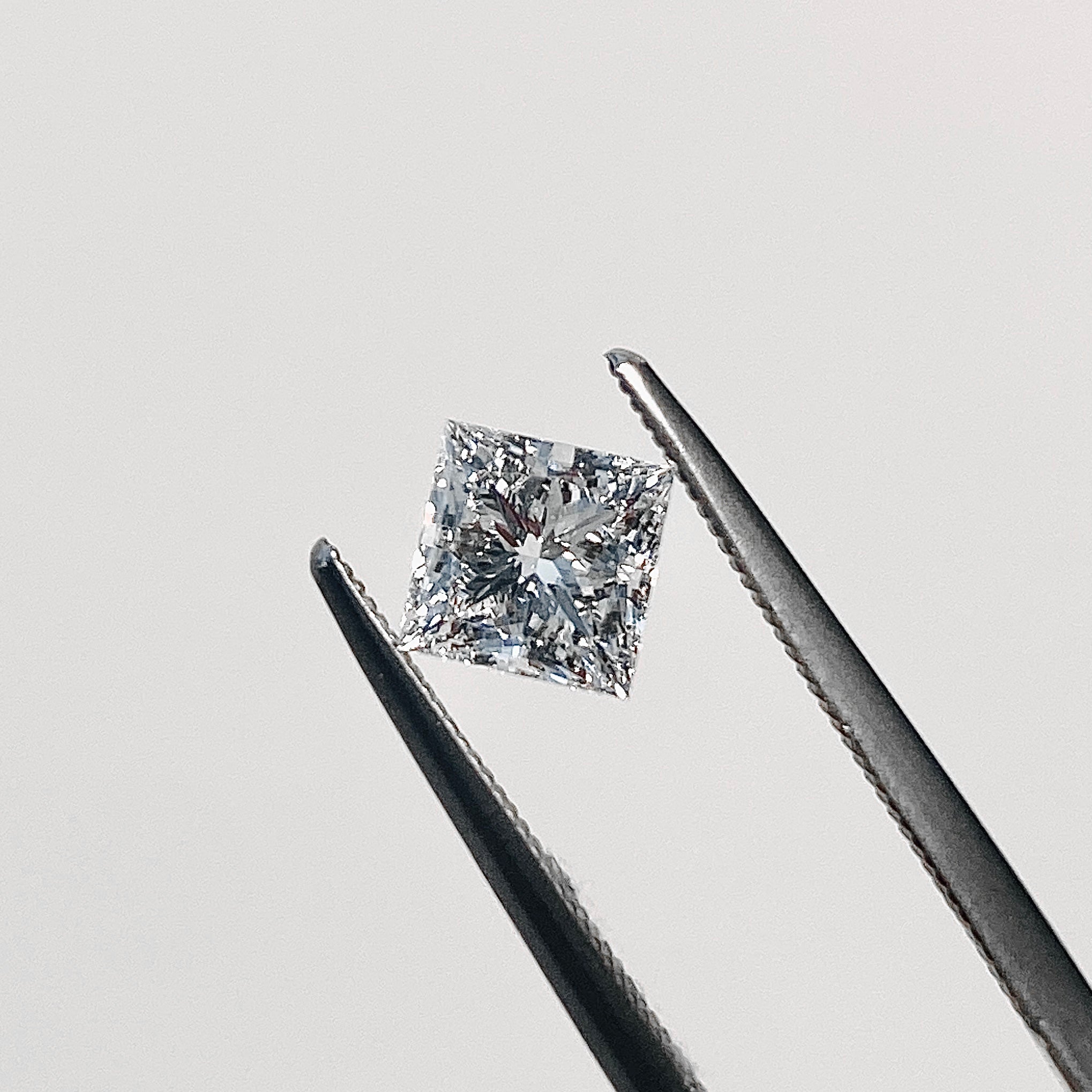 1.07 Princess D VS1 Lab Grown Diamond