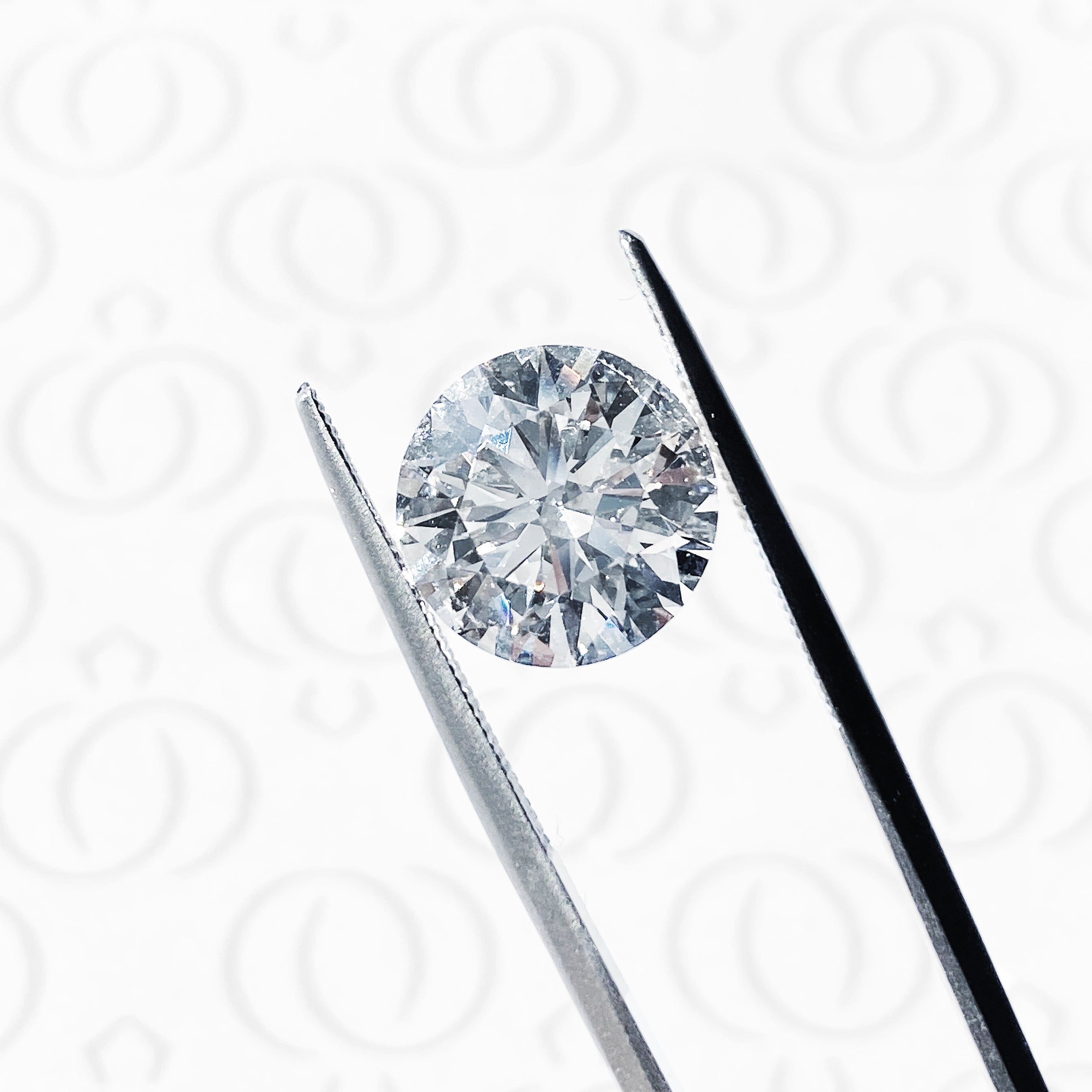 5.55 Round Brilliant F VS1 Lab Grown Diamond