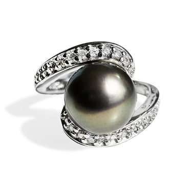 Tahitian Pearl Ring with Diamonds