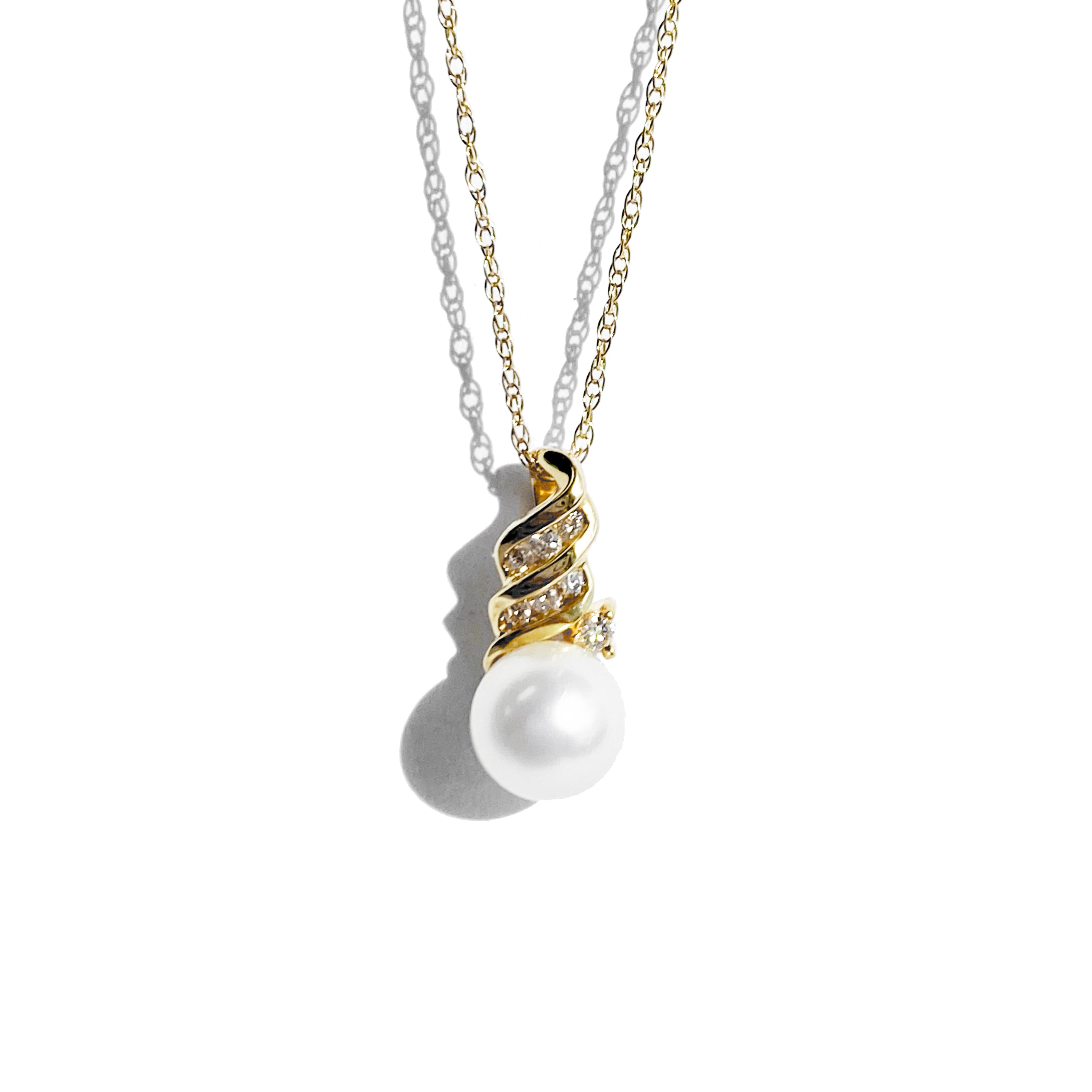 Twisted Pearl Pendant