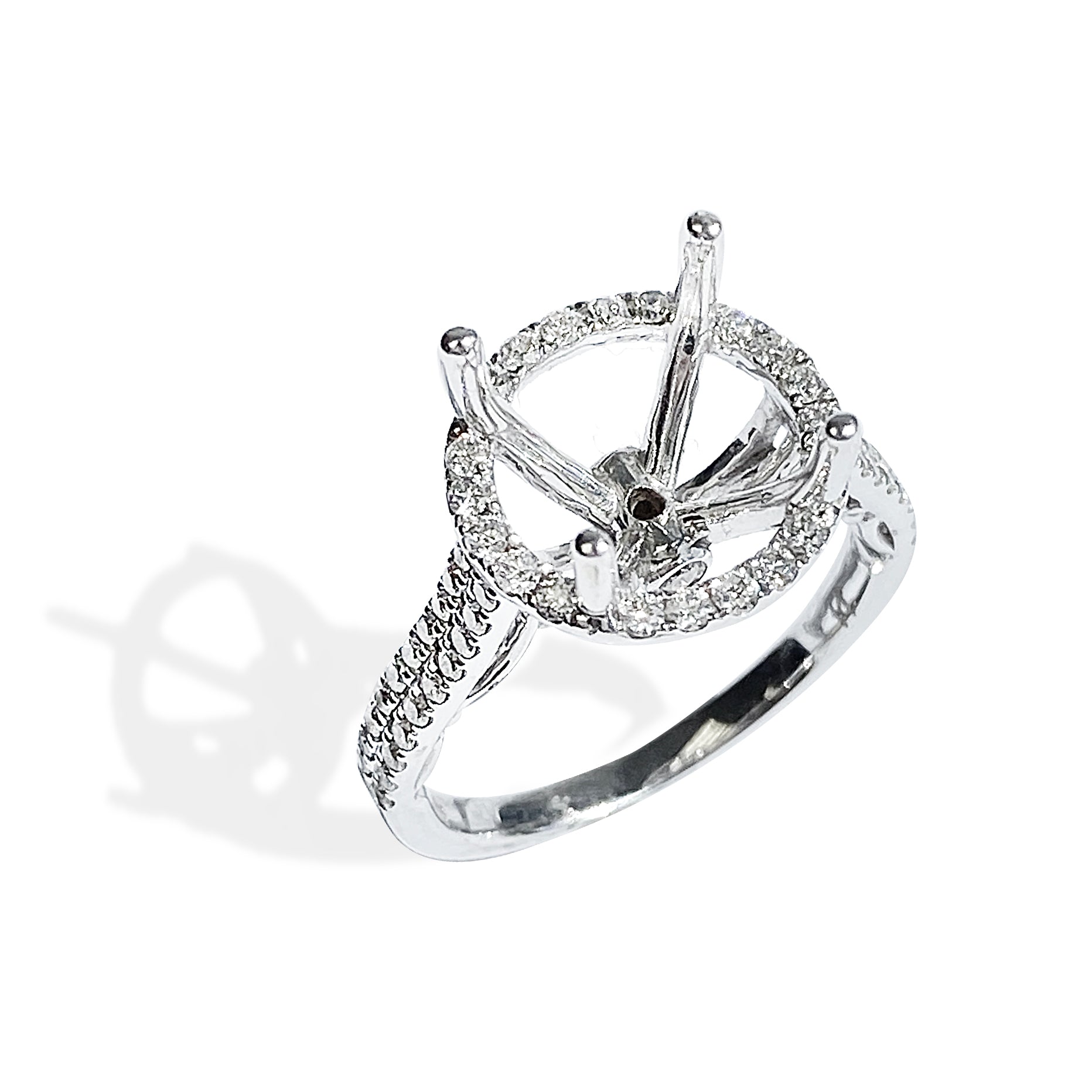 Halo Diamond Setting with Accent